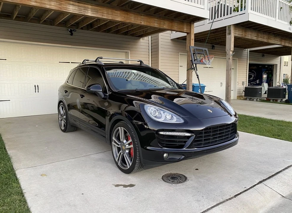 2011 Porsche 958 Cayenne Turbo - Image 12 of 31