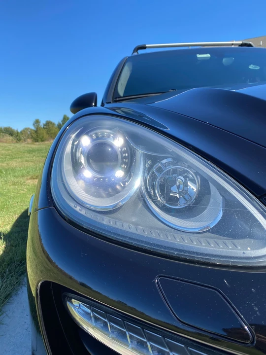 2011 Porsche 958 Cayenne Turbo - Image 22 of 25