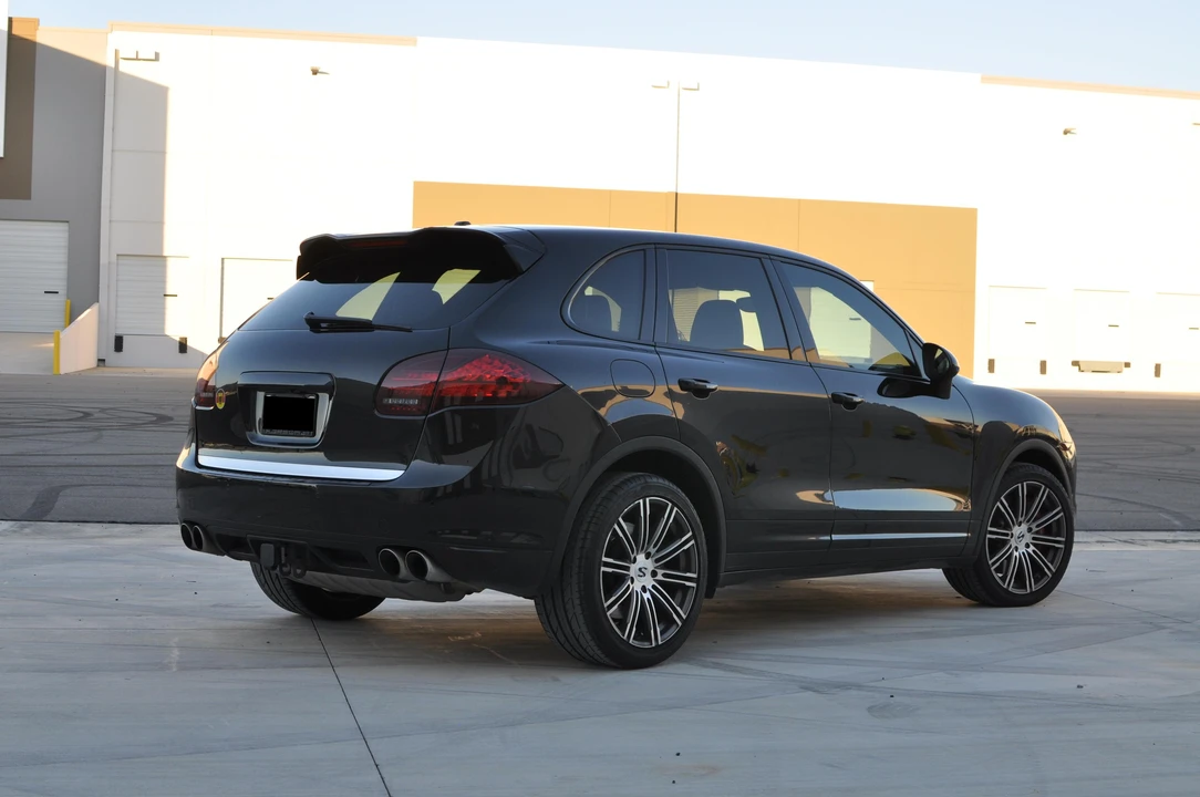 2011 Porsche 958 Cayenne Turbo - Image 20 of 21