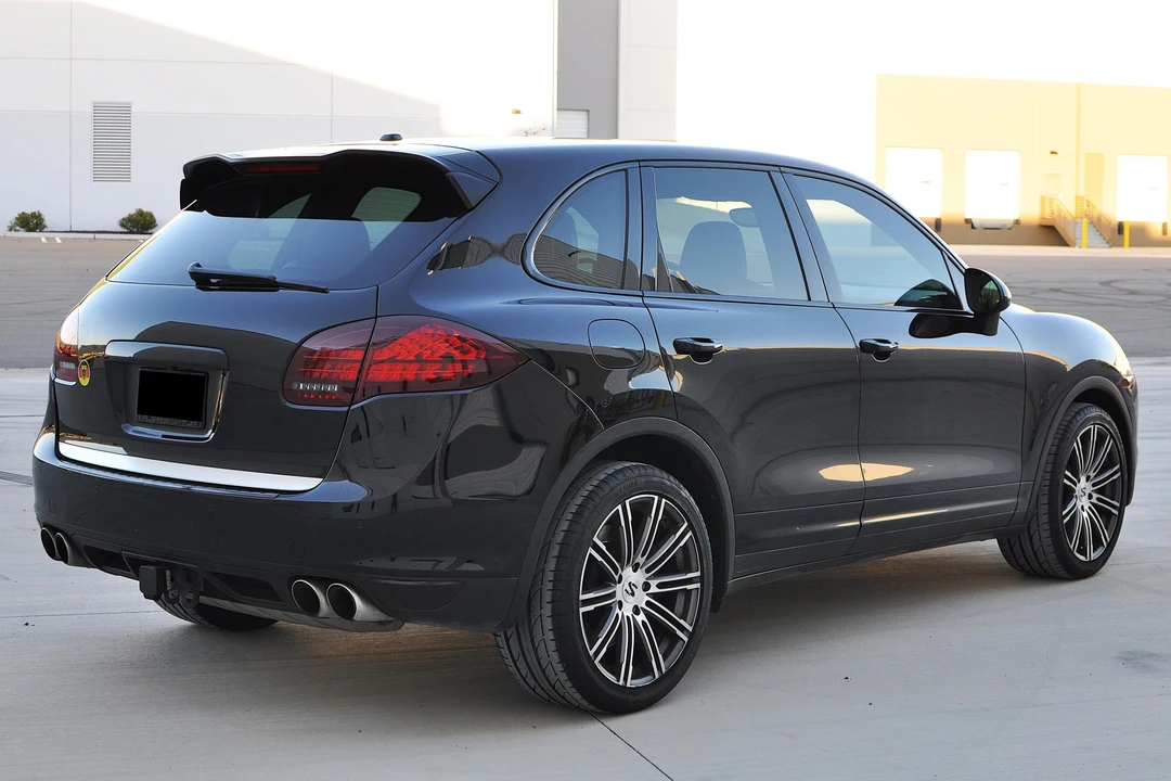 2011 Porsche 958 Cayenne Turbo - Image 3 of 21