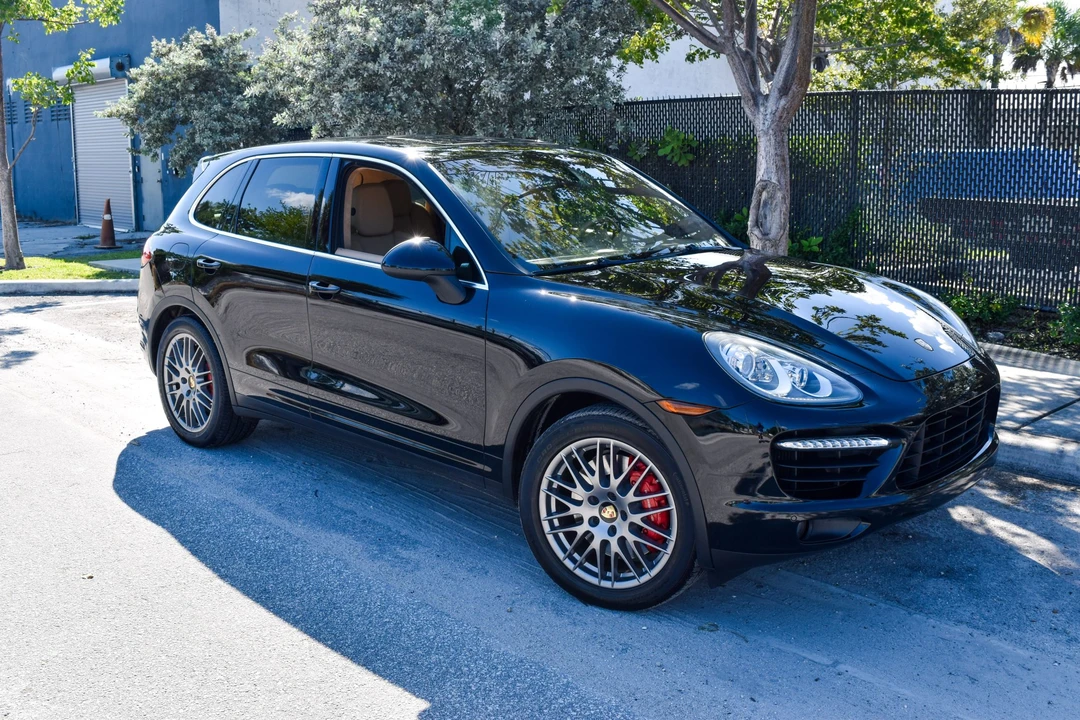 2011 Porsche 958 Cayenne Turbo - Image 6 of 31