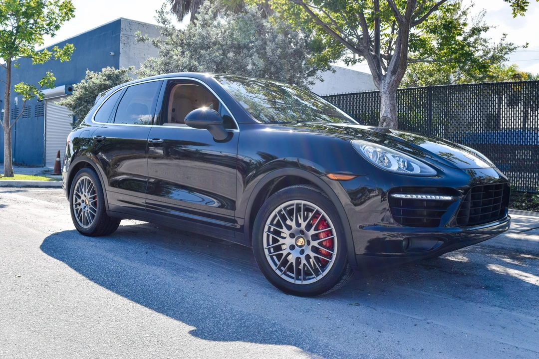 2011 Porsche 958 Cayenne Turbo - Image 7 of 31