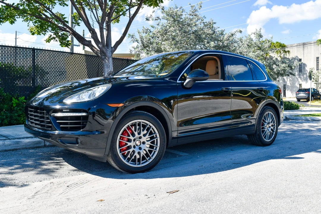 2011 Porsche 958 Cayenne Turbo - Image 13 of 31