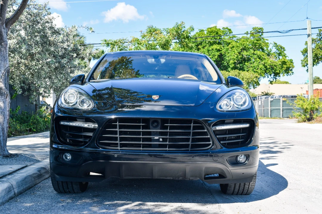 2011 Porsche 958 Cayenne Turbo - Image 16 of 31