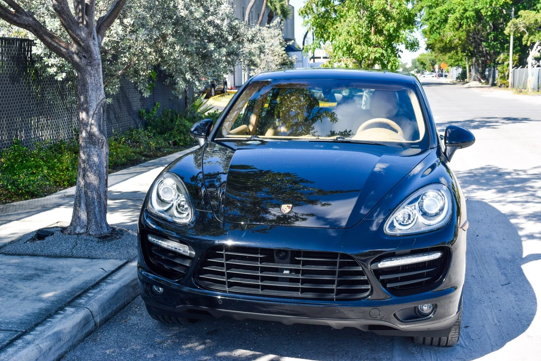 2011 Porsche 958 Cayenne Turbo - Image 17 of 31