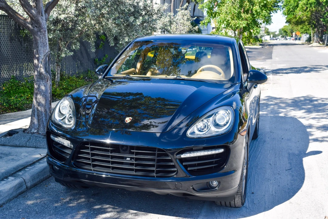 2011 Porsche 958 Cayenne Turbo - Image 18 of 31