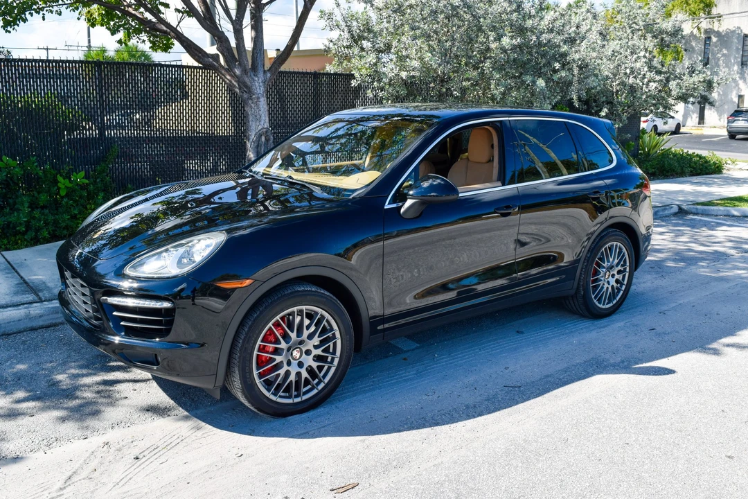 2011 Porsche 958 Cayenne Turbo - Image 26 of 31