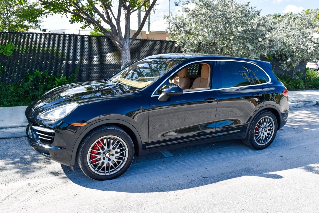 2011 Porsche 958 Cayenne Turbo - Image 29 of 31