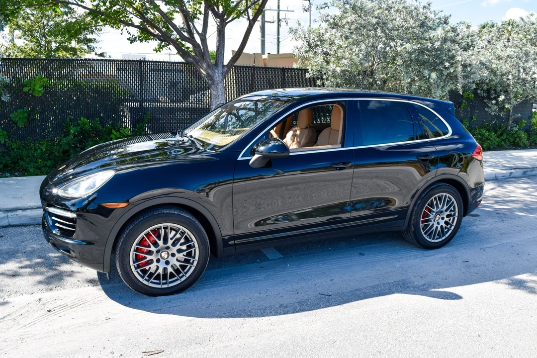 2011 Porsche 958 Cayenne Turbo - Image 30 of 31