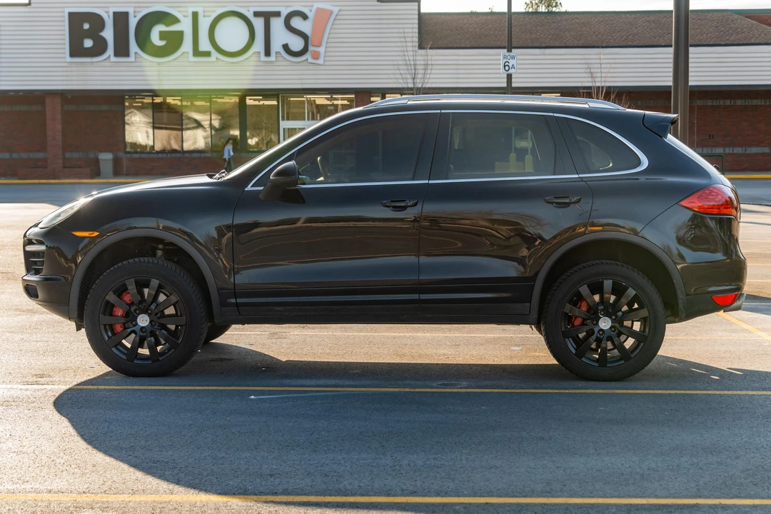 2011 Porsche 958 Cayenne Turbo - Image 3 of 31