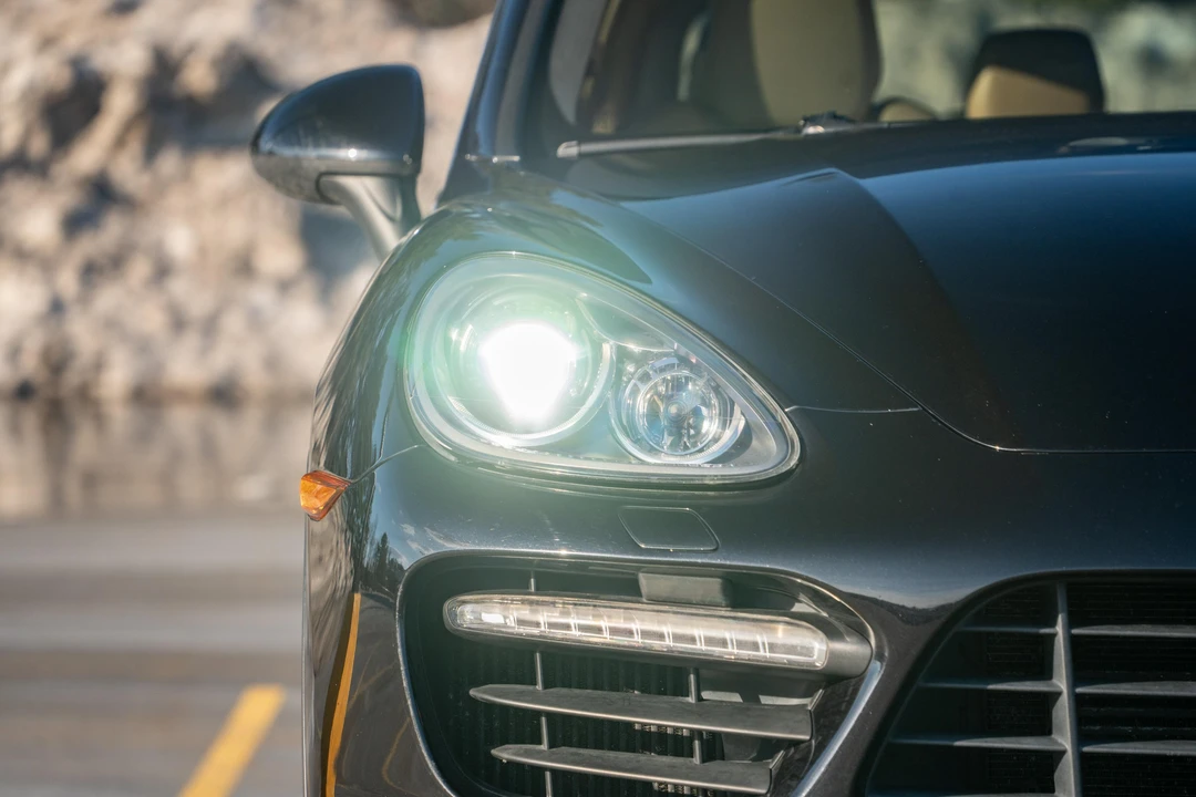 2011 Porsche 958 Cayenne Turbo - Image 13 of 31