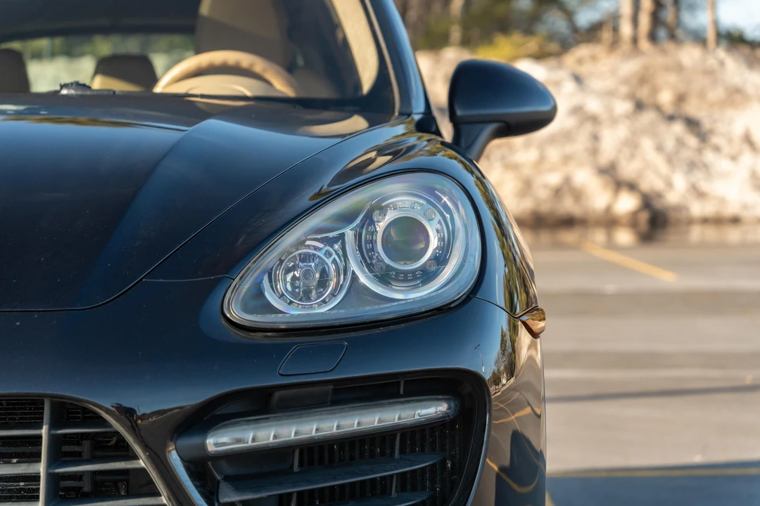 2011 Porsche 958 Cayenne Turbo - Image 14 of 31