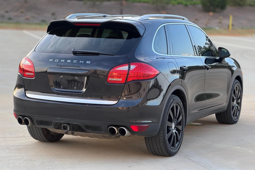 2011 Porsche 958 Cayenne Turbo - Image 5 of 31