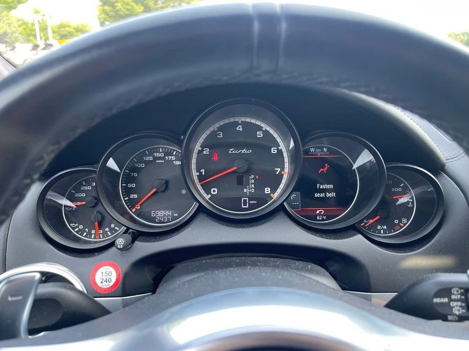 2011 Porsche 958 Cayenne Turbo - Image 12 of 14