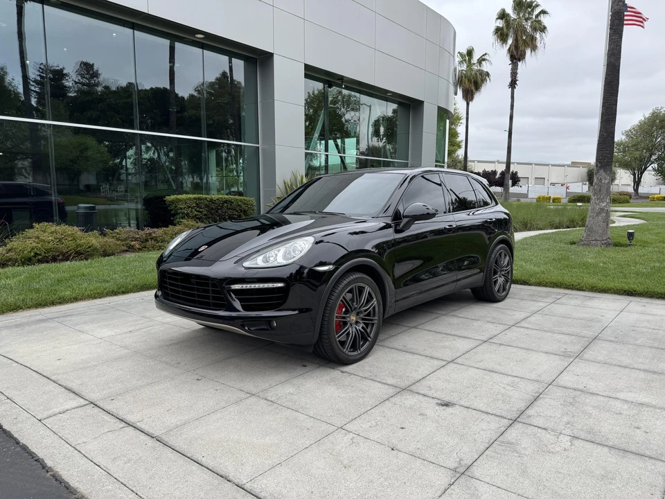 2011 Porsche 958 Cayenne Turbo - Image 13 of 31