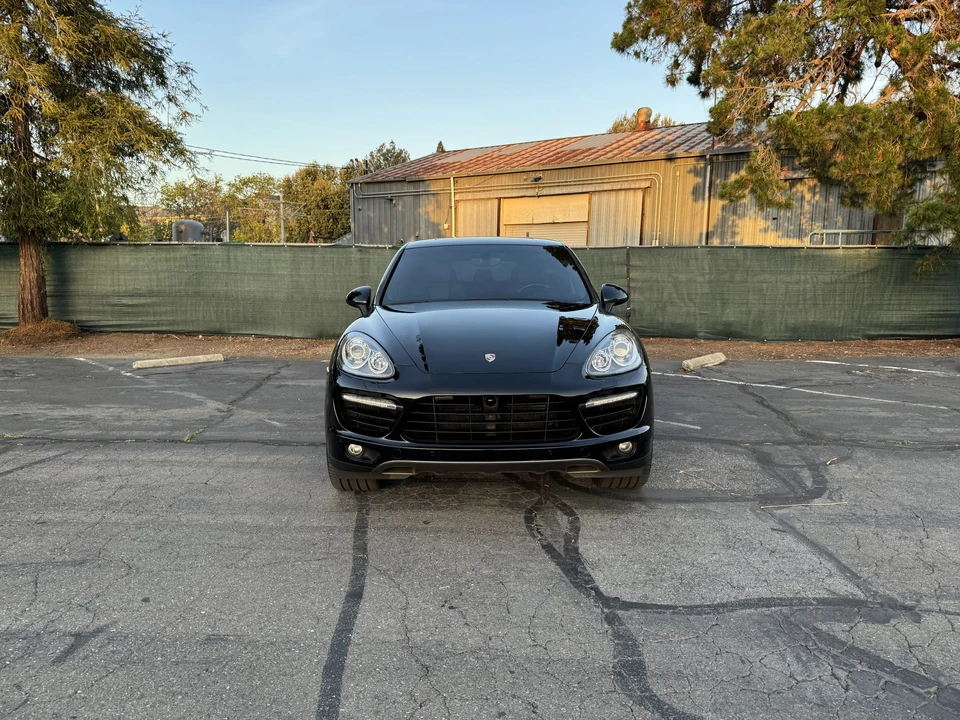 2011 Porsche 958 Cayenne Turbo - Image 4 of 31
