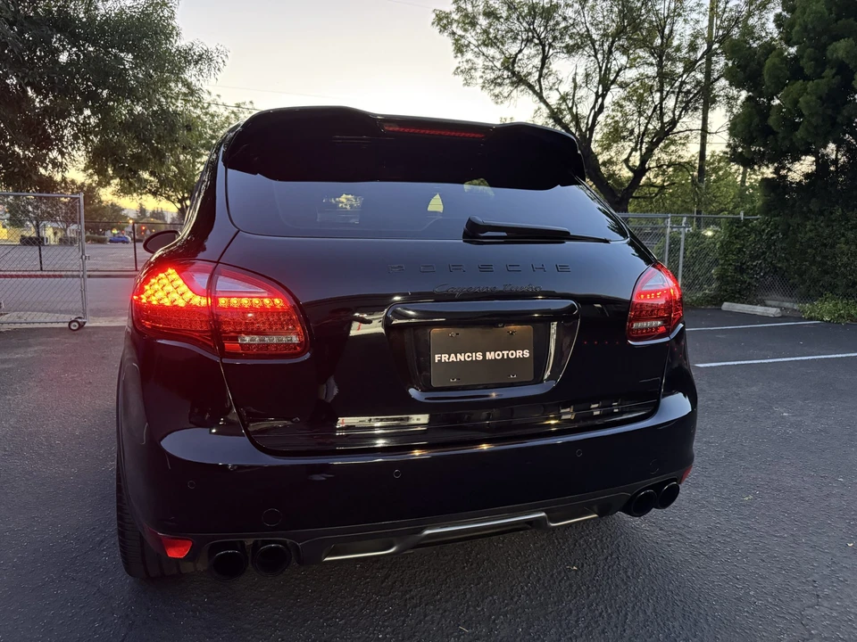 2011 Porsche 958 Cayenne Turbo - Image 21 of 31