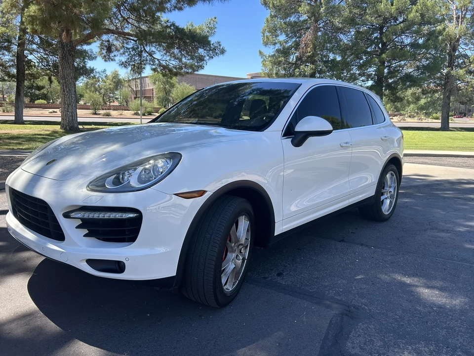 2011 Porsche 958 Cayenne Turbo - Image 3 of 31