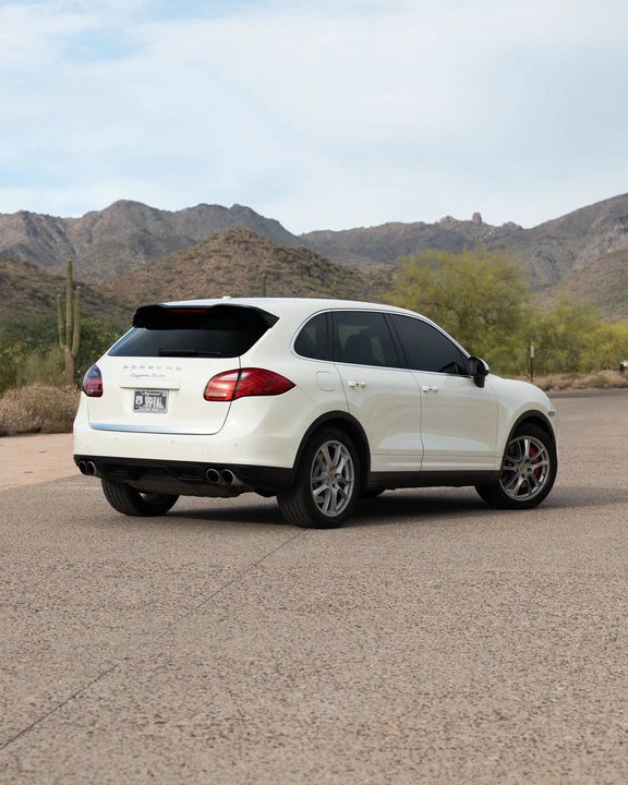 2011 Porsche 958 Cayenne Turbo - Image 5 of 22