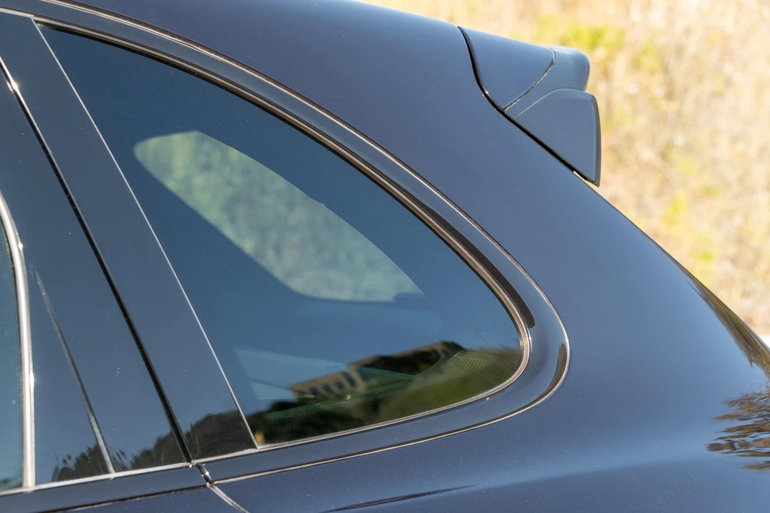 2011 Porsche 958 Cayenne Turbo - Image 28 of 31