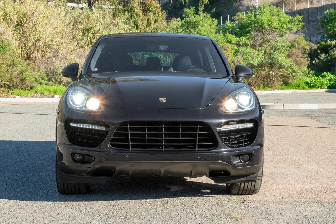 2011 Porsche 958 Cayenne Turbo - Image 6 of 31