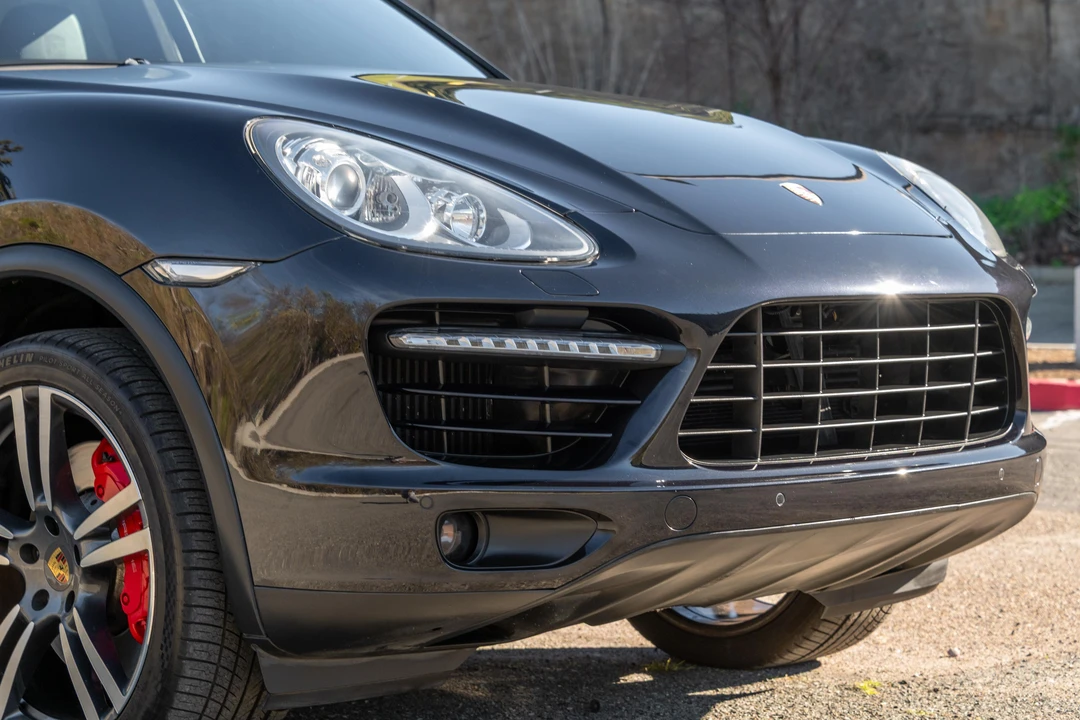 2011 Porsche 958 Cayenne Turbo - Image 12 of 31