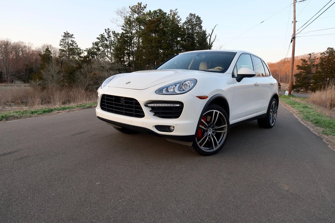 2011 Porsche 958 Cayenne Turbo - Image 10 of 31