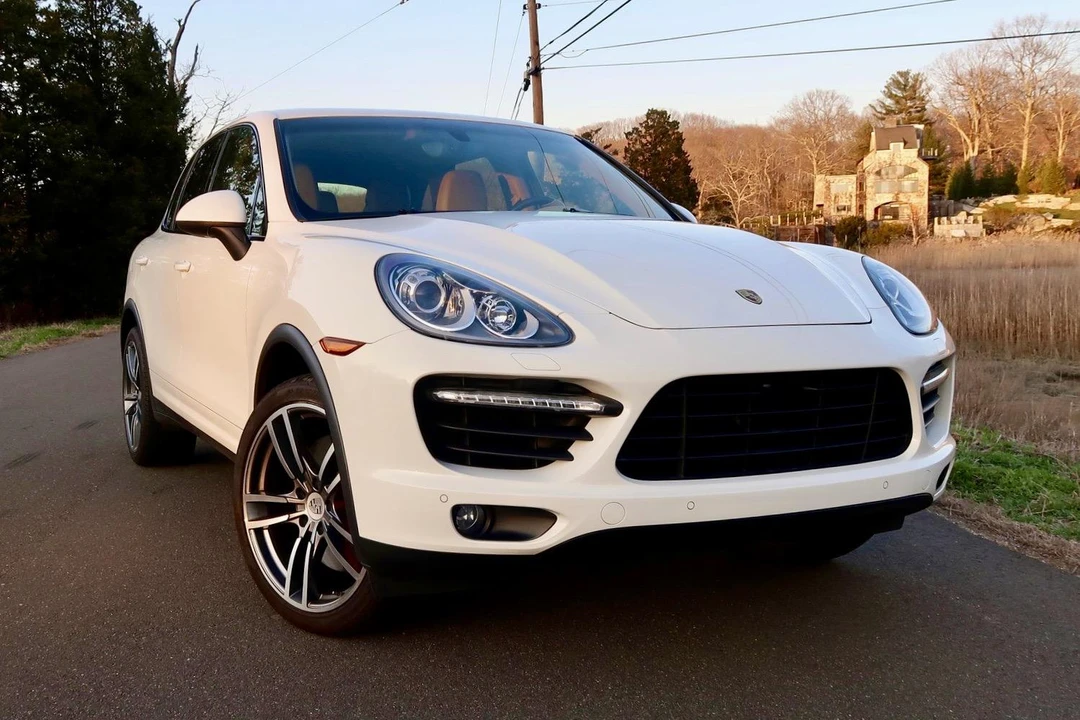 2011 Porsche 958 Cayenne Turbo - Image 2 of 31