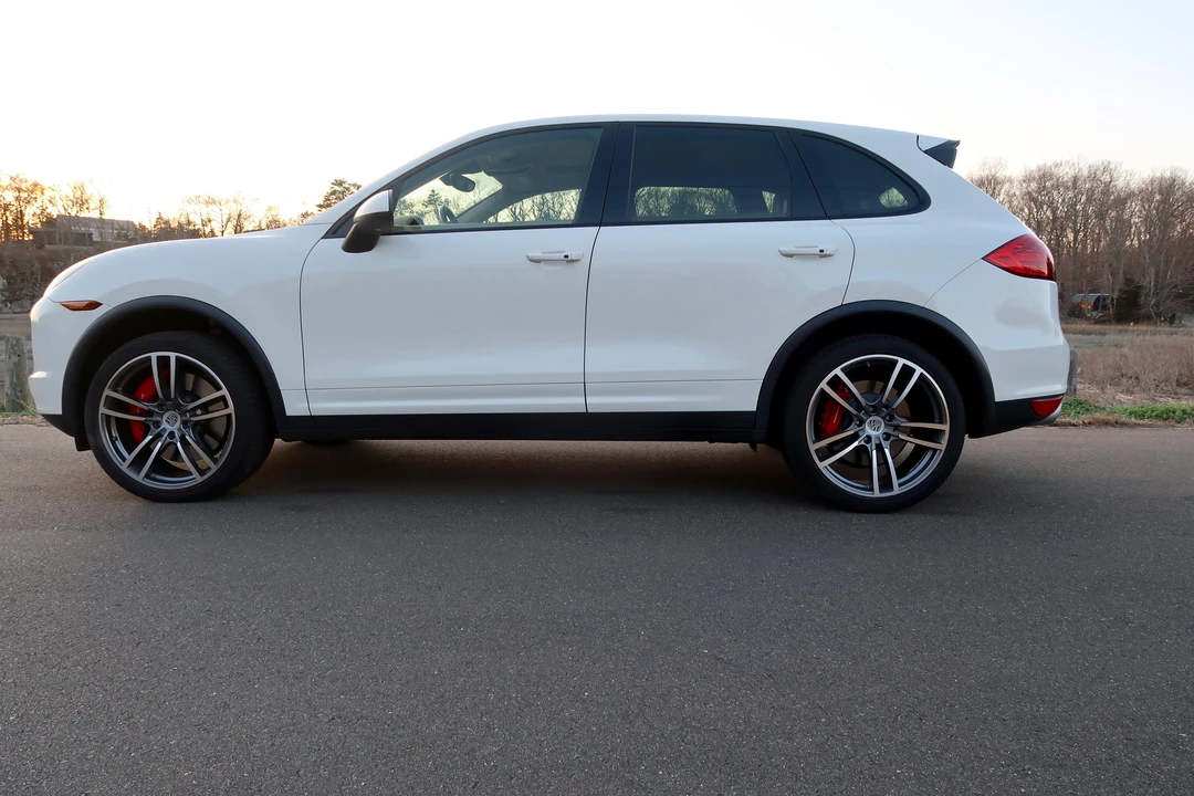 2011 Porsche 958 Cayenne Turbo - Image 11 of 31