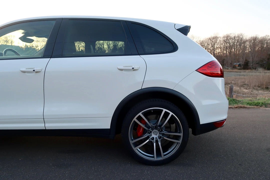 2011 Porsche 958 Cayenne Turbo - Image 13 of 31