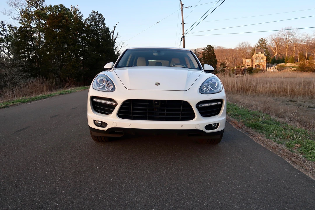 2011 Porsche 958 Cayenne Turbo - Image 6 of 31