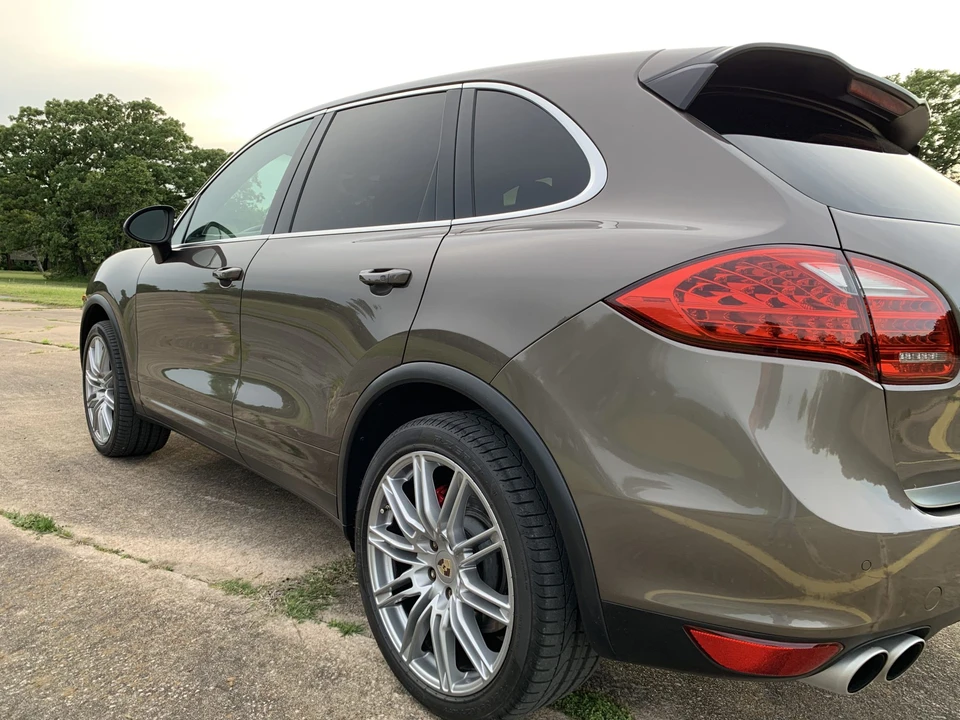 2011 Porsche 958 Cayenne Turbo - Image 4 of 31