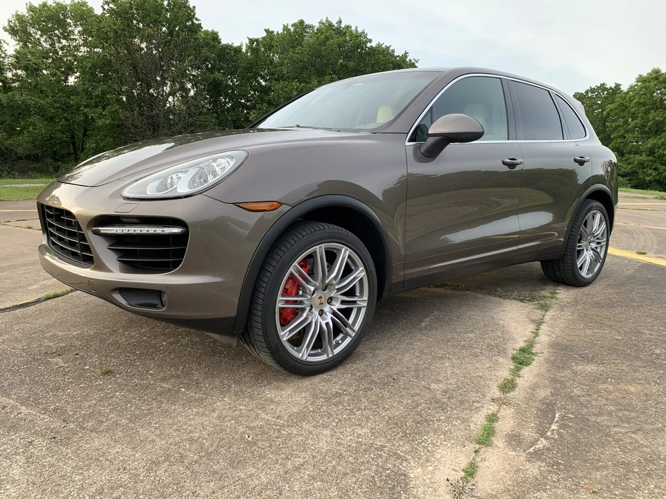 2011 Porsche 958 Cayenne Turbo - Image 3 of 31