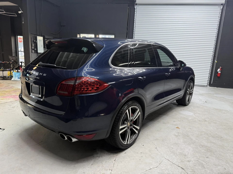 2011 Porsche 958 Cayenne Turbo - Image 24 of 31