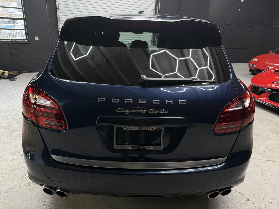 2011 Porsche 958 Cayenne Turbo - Image 18 of 31