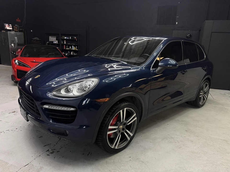 2011 Porsche 958 Cayenne Turbo - Image 10 of 31