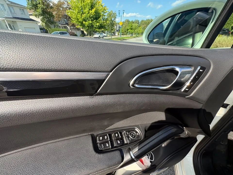 2011 Porsche 958 Cayenne - Image 12 of 20