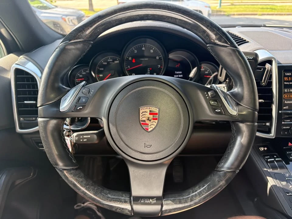 2011 Porsche 958 Cayenne - Image 16 of 20