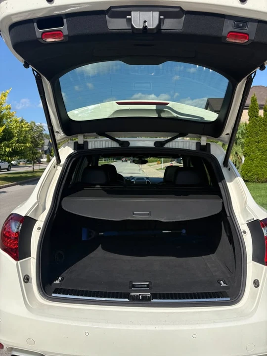 2011 Porsche 958 Cayenne - Image 6 of 20