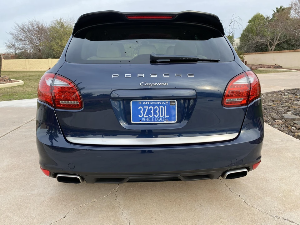 2011 Porsche 958 Cayenne - Image 28 of 31