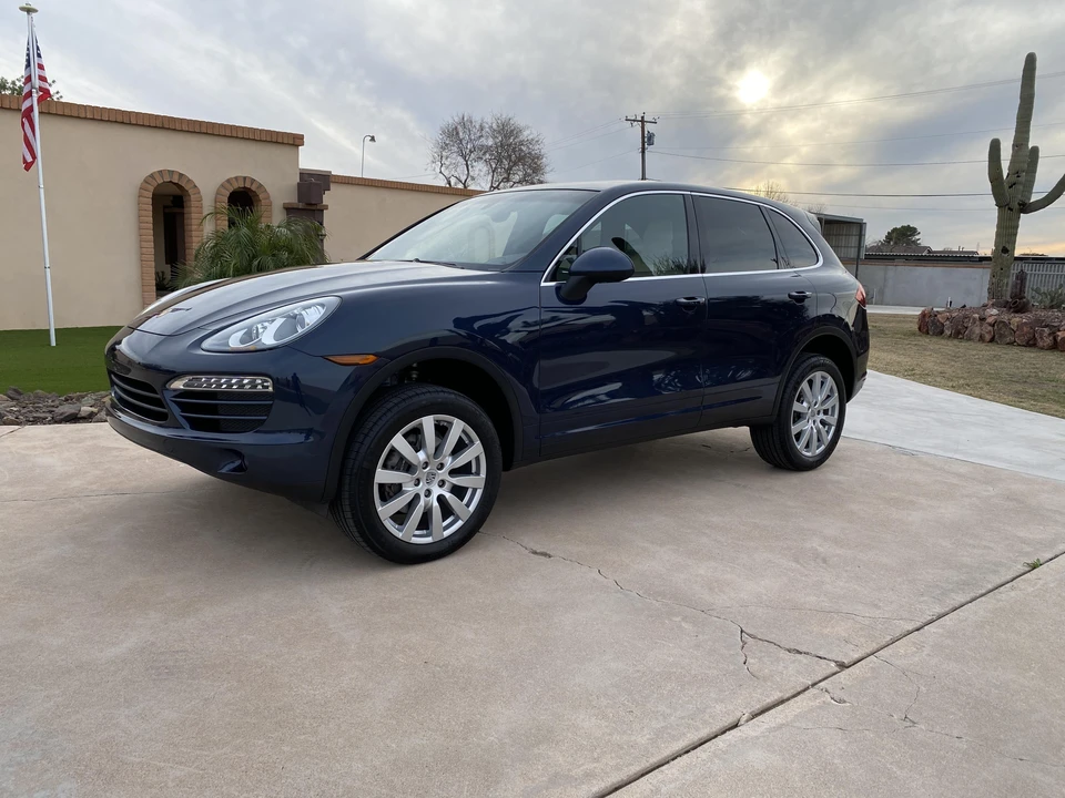 2011 Porsche 958 Cayenne - Image 9 of 31