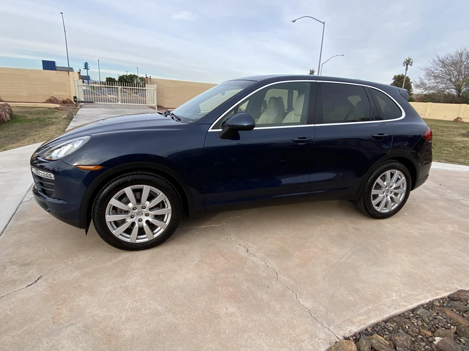 2011 Porsche 958 Cayenne - Image 14 of 31