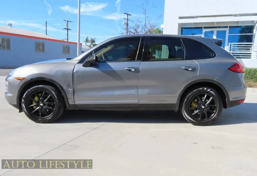 2011 Porsche 958 Cayenne - Image 5 of 21