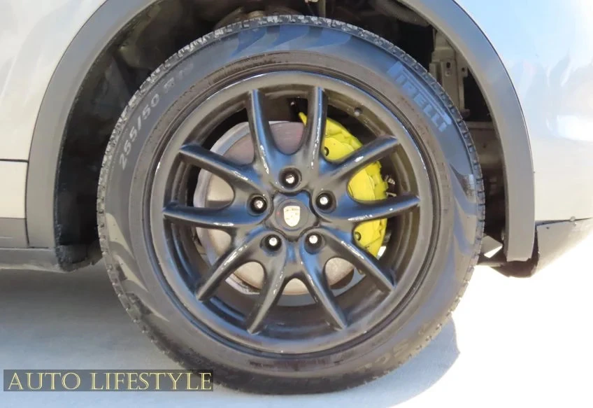 2011 Porsche 958 Cayenne - Image 8 of 21