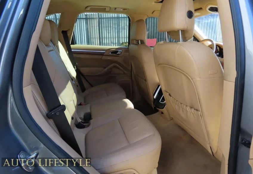 2011 Porsche 958 Cayenne - Image 15 of 21
