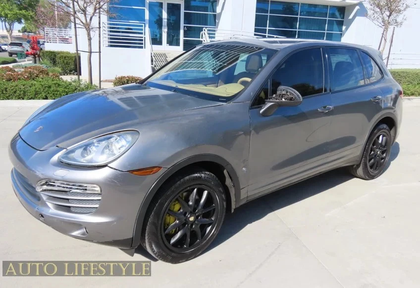 2011 Porsche 958 Cayenne - Image 2 of 21