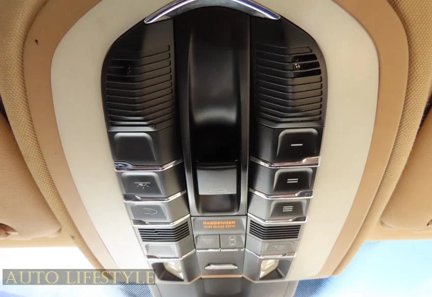 2011 Porsche 958 Cayenne - Image 17 of 21