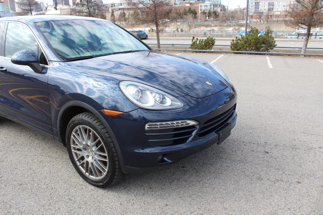 2011 Porsche 958 Cayenne - Image 16 of 31