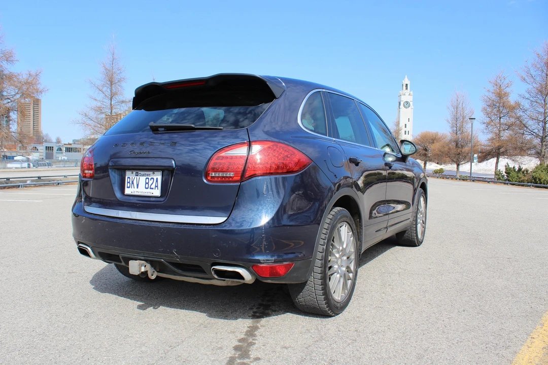 2011 Porsche 958 Cayenne - Image 12 of 31