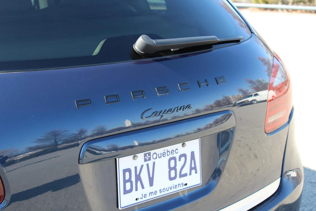 2011 Porsche 958 Cayenne - Image 29 of 31
